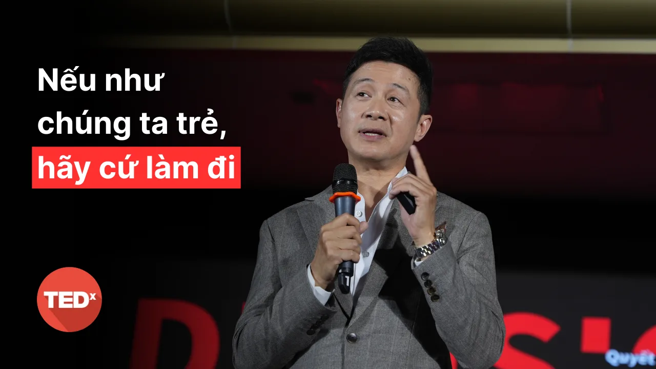 Vũ Anh Tuấn on stage at TEDx FTUHanoi 2025
